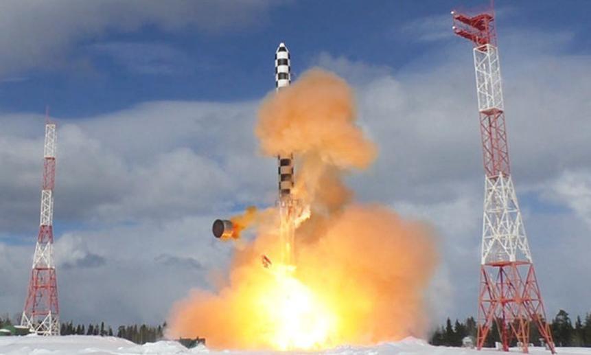 Испытания ракеты «Сармат» на полигоне в Плесецке. Фото министерства обороны РФ.